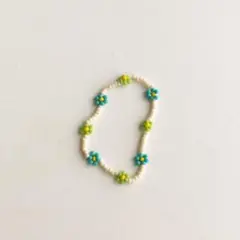 ビーズフラワーブレスレット