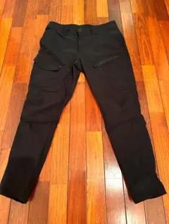 ブラック スリムフィットスキニー