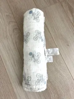 エイデンアンドアネイ　自転車　おくるみ　ブランケット