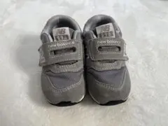 New Balance 996 キッズシューズ グレー