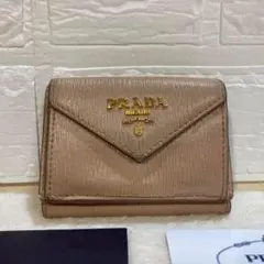 2025年最新】PRADA 三つ折り財布の人気アイテム - メルカリ