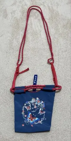 Item thumbnail for item 022a31e5-0cc9-4ead-ad69-a2e7993a8e75