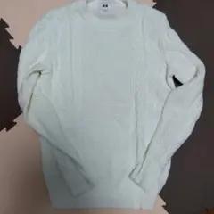美品　ユニクロ　セーター