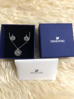 スワロフスキー　セット