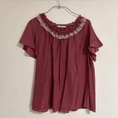 フリル付きワインレッド半袖トップスのサムネイル
