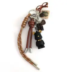 じゃらじゃらキーホルダー　バッグチャーム　キーチャーム　パラコード　ベア