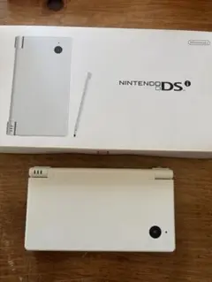 ニンテンドーDSi 箱付き