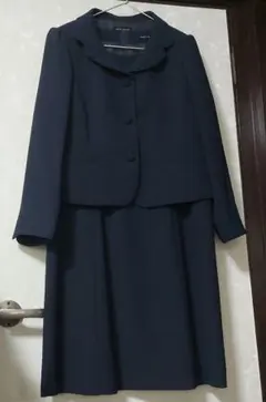 美品　未使用に近い。 濃紺　裏地付き　　セレモニーワンピースセット サイズ19号