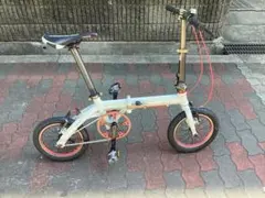メルセデス・ベンツ シルバー 20型20段変速付き折りたたみ自転車
