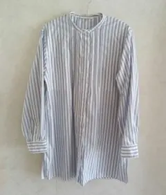 qualite ノーカラー青白ストライプ 長袖シャツ　size38