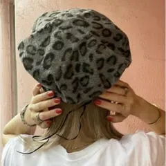 レオパード柄 ベレー帽 グレー