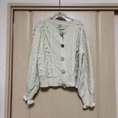パラビオン　アイボリー ケーブルニットカーディガン