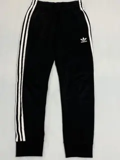 adidas トラックパンツのサムネイル