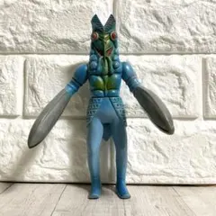 ウルトラマンシリーズ キングザウルス バルタン星人 復刻版 - メルカリ