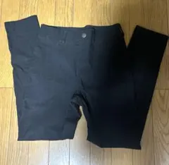 グンゼTucheベルトループ付き美脚ストレッチ　スキニーパンツ　レギンスパンツ