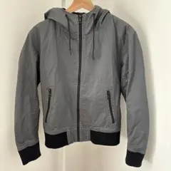 COATEDCLOTH グレー フード付きジャケット Mメンズ　UNIQLO