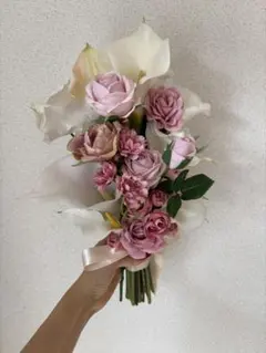 ピンクホワイト造花ブーケ