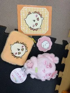 ちいかわ☆シーサー3点セット　ぬいぐるみ　ポーチ　マグネット