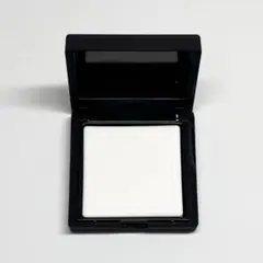 NARS　ナーズ　ライトリフレクティングセッティングパウダー　1.8gのサムネイル
