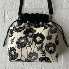 2026年最新】ponpon bag kinaの人気アイテム - メルカリ