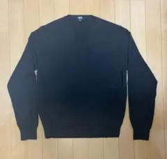 ユニクロ Vネックセーター Sサイズ 黒