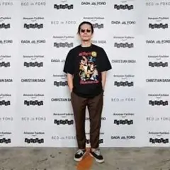 ケロッグ 野村訓市 着用 Kellog's ブラック Tシャツ M