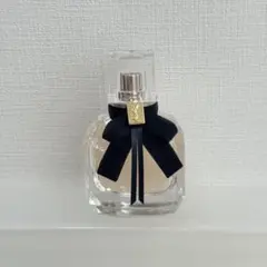 YSL イヴサンローラン オードパルファム 香水 30のサムネイル