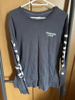 アバクロンビーアンドフィッチ　レディース　長袖Tシャツ　Sサイズ グレー