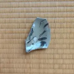 植物模様の陶器の破片　古唐津　小皿　桃山時代　発掘品　骨董品　古美術