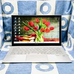 タッチパネル☆人気VAIO♡快適SSD☆i5☆お洒落シルバー♪カメラ！Win11