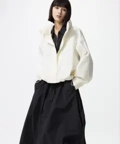 ユニクロ ウィンドプルーフスタンドブルゾン オフホワイト　Lサイズ