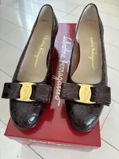 Salvatore Ferragamo ブラウン フラットシューズ
