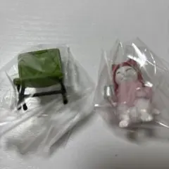 ねこの休日　ガチャガチャ　キャンプファイゃー