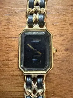 ⁠【稼働品】CHANEL シャネル プルミエール Mサイズ ゴールド 腕時計⁠のサムネイル