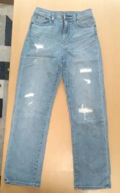 中高女子！パンツ細身３本 UNIQLO ライトブルー ダメージデニム他