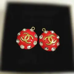 CHANEL チャーム２点