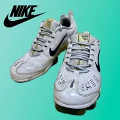 Item thumbnail for item 52018cee-b527-4a47-b235-597f215b3f3d