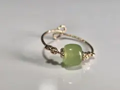 Item thumbnail for item 7cfaa8e2-67de-4e1e-8f0b-447cece5bf08