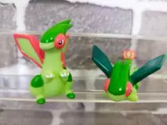 【美品】　ポケモンキッズ　指人形　フライゴン　2体セット