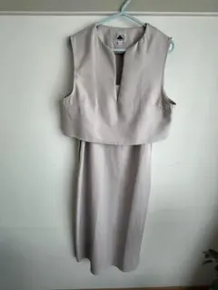 ベージュ ノースリーブ スリップドレス M