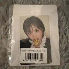 フォトカード付きアクリルフォトスタンド モモ