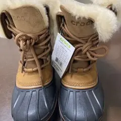 crocs スノーブーツ ファー付き ブラウン