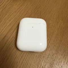 AirPods 第2世代 ワイヤレス充電対応　不具合有