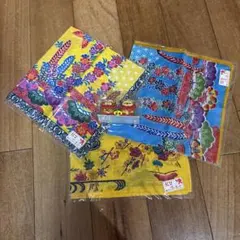 紅型ていさーじ　沖縄　3枚セット、シーサー置物セット
