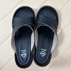 リゲッタ　サンダル　黒のサムネイル