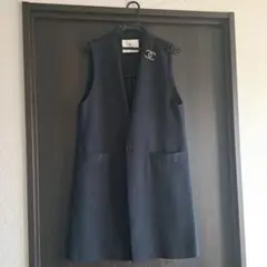 エフデ　新品　ef-dé ネイビー ノースリーブベスト　ジレ　９号