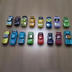 カーズ　マテル　レーサー等　16台セット　中古