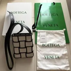 BOTTEGA VENETA カセット ショルダーバッグのサムネイル