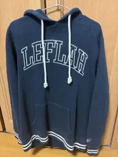 LEFLAH ネイビー パーカー Lサイズのサムネイル