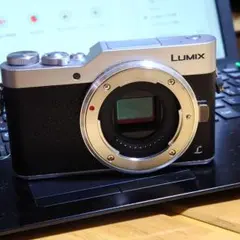 LUMIX DC-GF-9